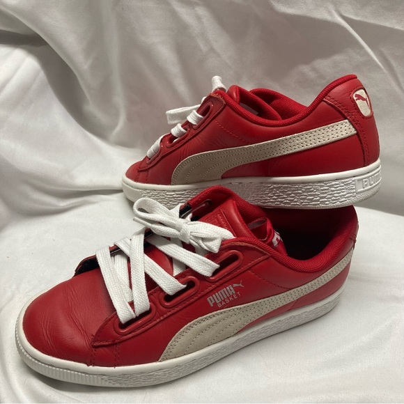 Puma Leather Basketball Court Shoes Size 7 (37.5) Red & White with Puma Laces. - Picture 3 of 12
